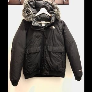 The North Face Jackets & Coats - KIDS North Face- black puffer coat with fur hood The North Face Jackets & Coats - KIDS North Face- black puffer coat with fur hood